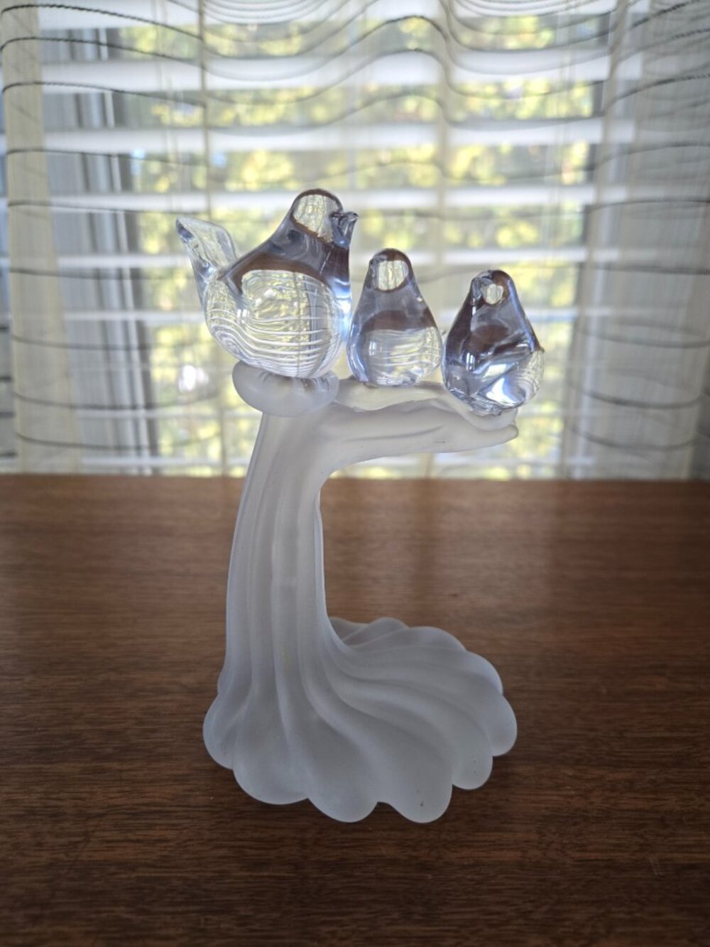 VTG Clear Hand Blown Art Glass Perched 3 Birds Figurine 5.75"